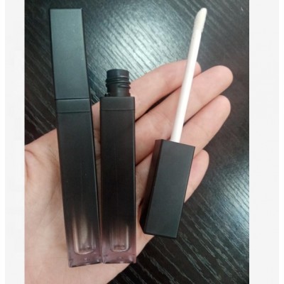 2021 In Stock Empty Gradient Black Square Lip Gloss Tube Luxury Liquid Lipstick Container Lipgloss Packaging With Wands Brush