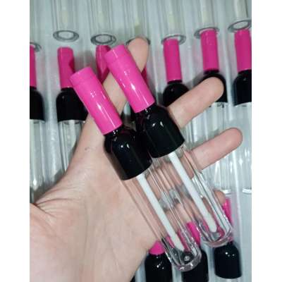 2020 low moq luxury unique clear lipgloss wine bottles lip gloss tubes pink liquid lipstick packaging with brush